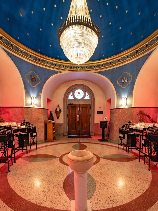 Inside Church Dome 2